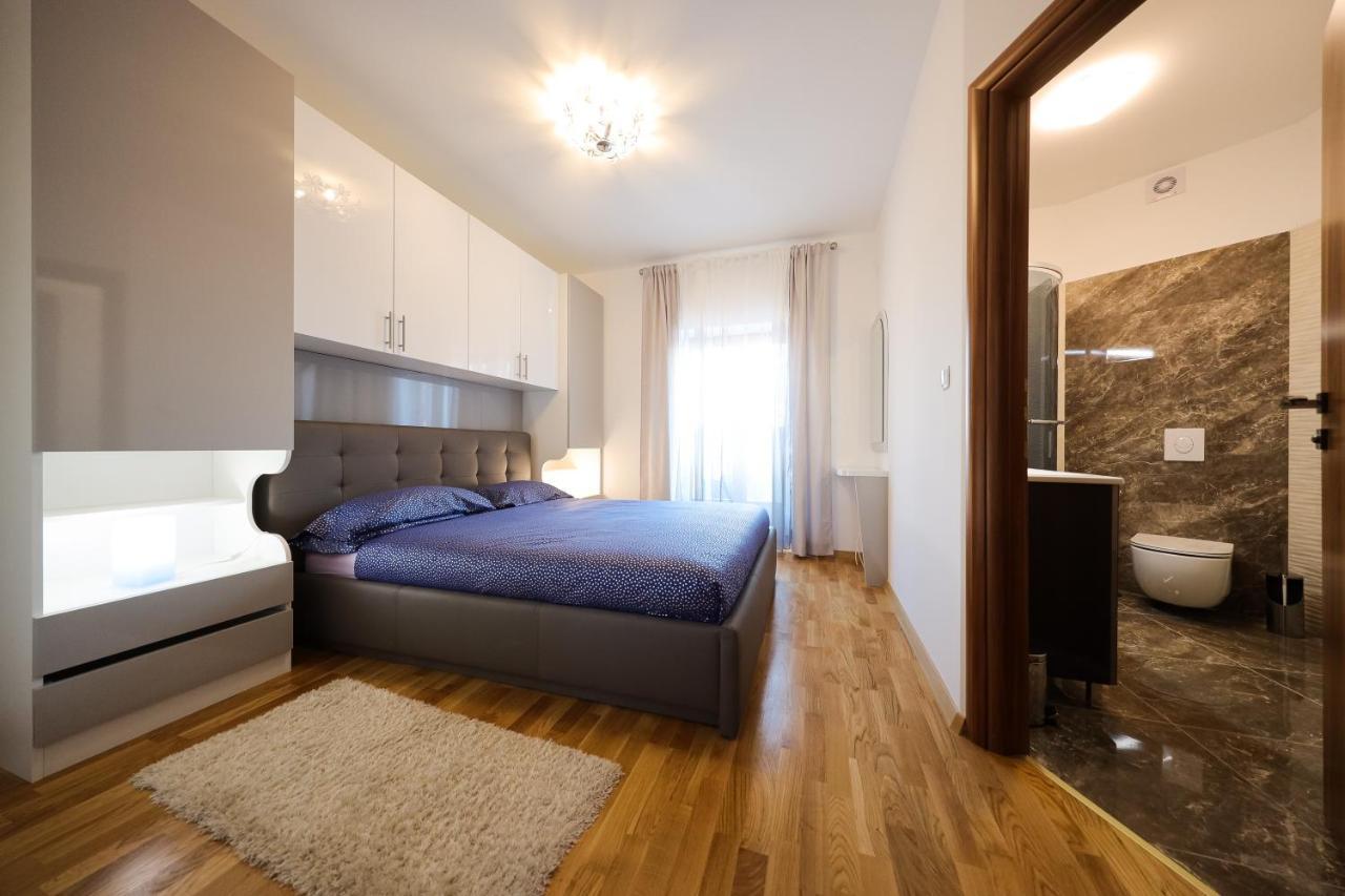 Holiday Home Mare Petrcane Εξωτερικό φωτογραφία