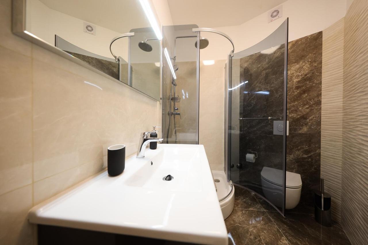 Holiday Home Mare Petrcane Εξωτερικό φωτογραφία